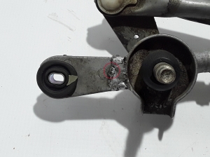  Windshield wiper mechanism 