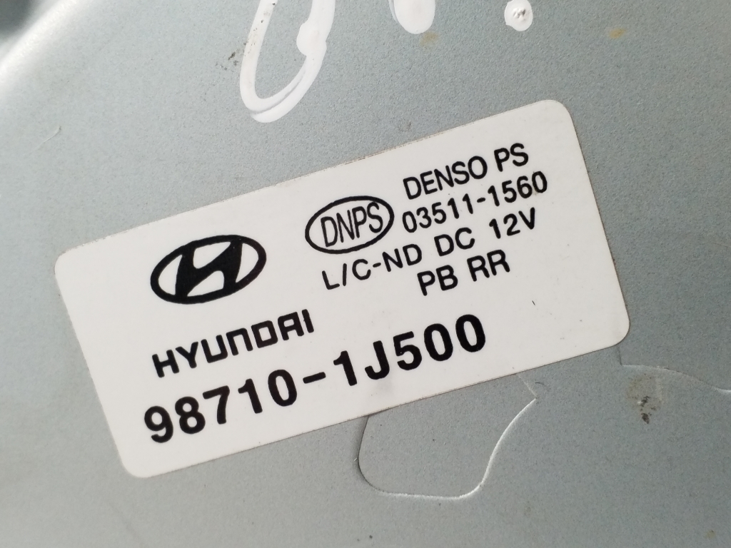 HYUNDAI i20 PB (1 generation) (2008-2014) Tailgate  Window Wiper Motor 987101J500 21923121