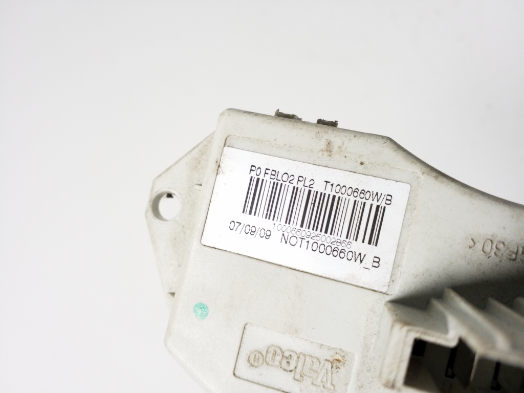 BMW 1 Series E81/E82/E87/E88 (2004-2013) Резистор обігрівача салону T1000660W 21923114