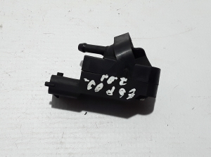   Sonstiger Sensor  - 8200292433 