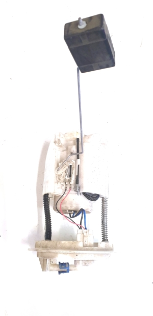 Kraftstoffpumpe im Tank - 05147015AA