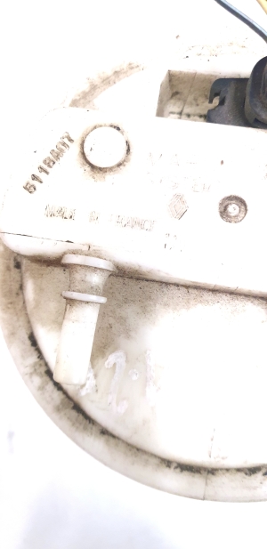 RENAULT Clio III (2005–2012) Kütusepump paagis 8200057524 - 2