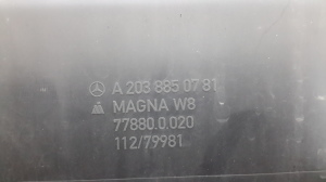 Mercedes Benz CLC-Class 203 (2001–2007) Esikaitseraua numbrimärgi hoidik A2038850781 - 2