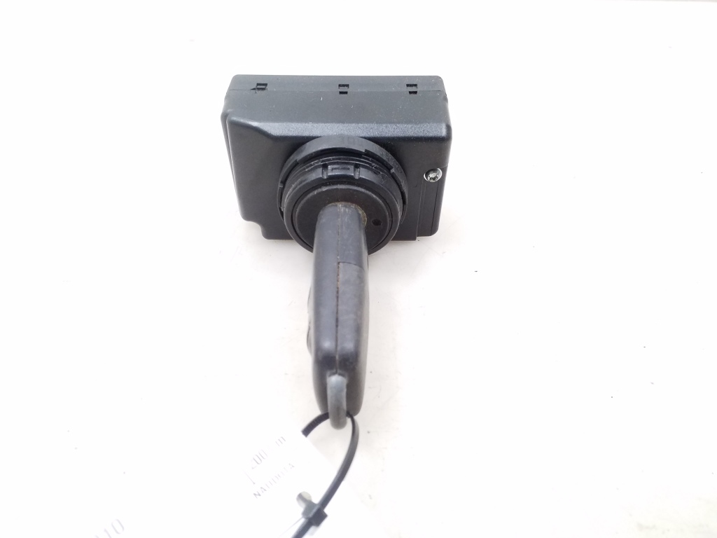 Used Volkswagen Touareg Ignition switch 3D0905865C