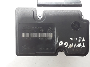RENAULT Twingo II (2007–2014) ABS unit 8201065089 - 2