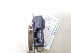 AUDI A8 D3 (2002–2010) Stellmotor Heizungsklappe 4E0820511 - 3