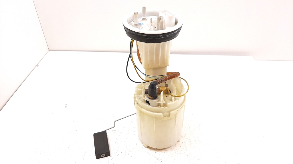 Used AUDI A4 Fuel pump in the tank 8E0919051L