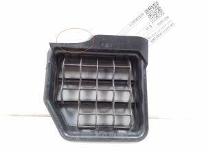 Volkswagen Golf V (2003–2009) Dashboard air vent grilles 1K0819465B - 2
