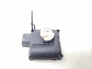  Interior shoulder valve motor 