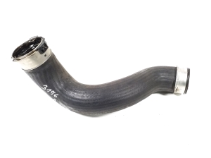  Intercooler hose 