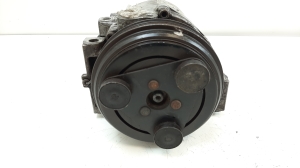 Subaru Impreza (2000–2007) Compresseur de climatisation 73111FE - 2