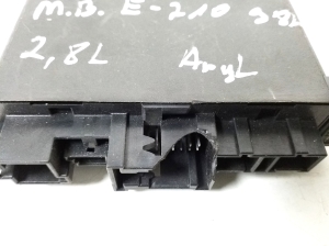 Mercedes Benz E-Class W210 (1995–2002) Front door control unit A2108203526 - 2