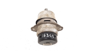 Porsche Cayenne (2010–2017) Mootoripadi 7L8199131F - 4