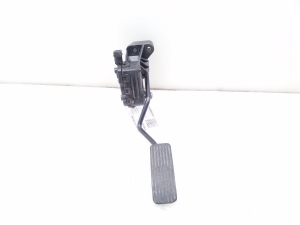 Accelerator pedal - 9158010BM