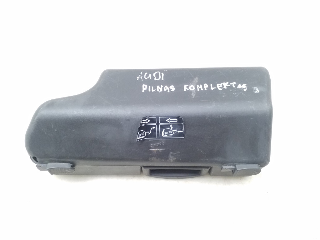 AUDI A4 B6/8E (2000-2005) Andre indvendige dele 4B9010149F 25098244