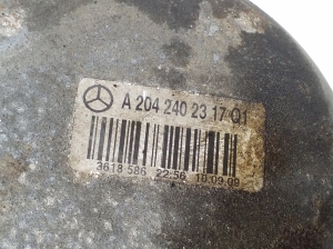Mercedes Benz E-Class W207 (2009–2017) Mootoripadi A2042402317 - 3
