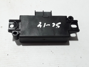 RENAULT Scenic (2009–2015) Parking system control unit 259903837R - 4