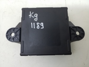  Rear side door control unit 