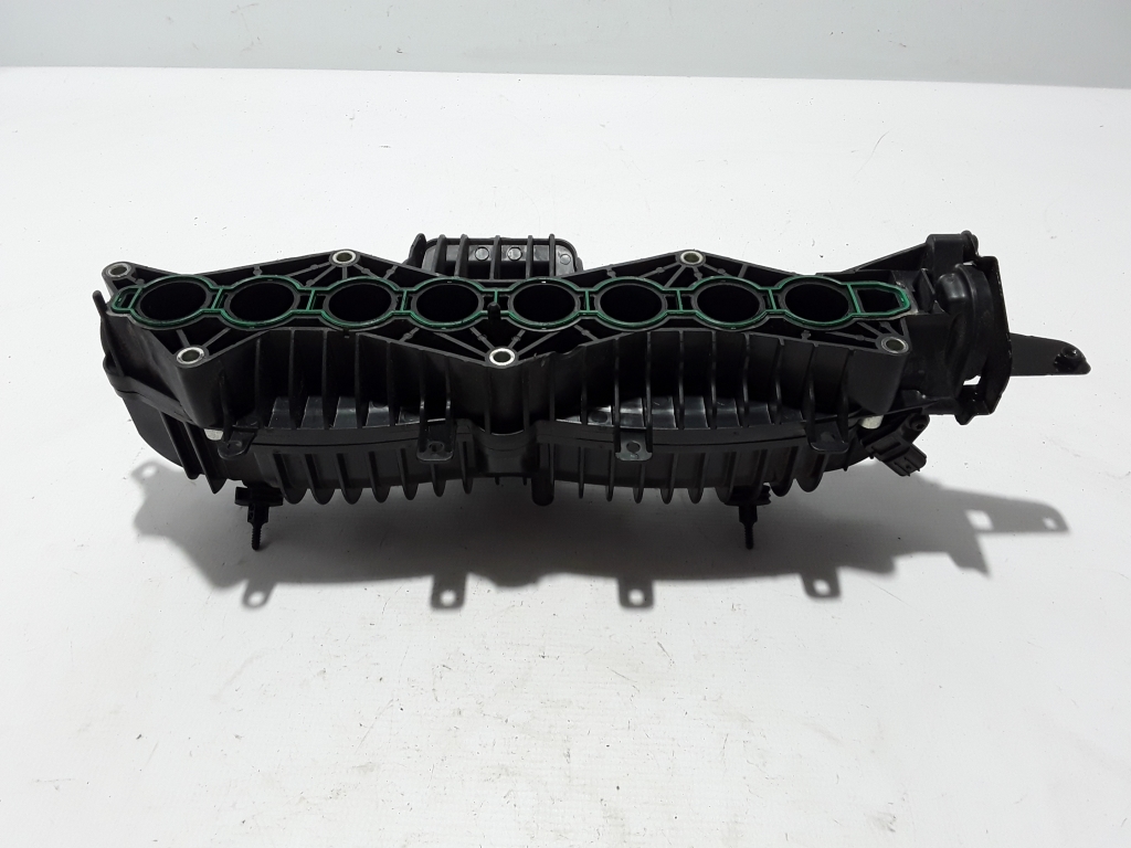 Used VOLVO XC90 Intake manifold 31431777
