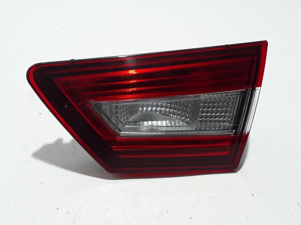 RENAULT Clio 4 generation (2012-2020) Right Side Tailgate Taillight 265505796R 22414255
