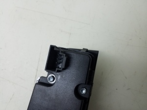 Mercedes Benz C-Class 204 (2007–2014) Parking system switch A2049050500 - 3
