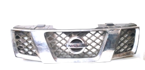  Front grille 