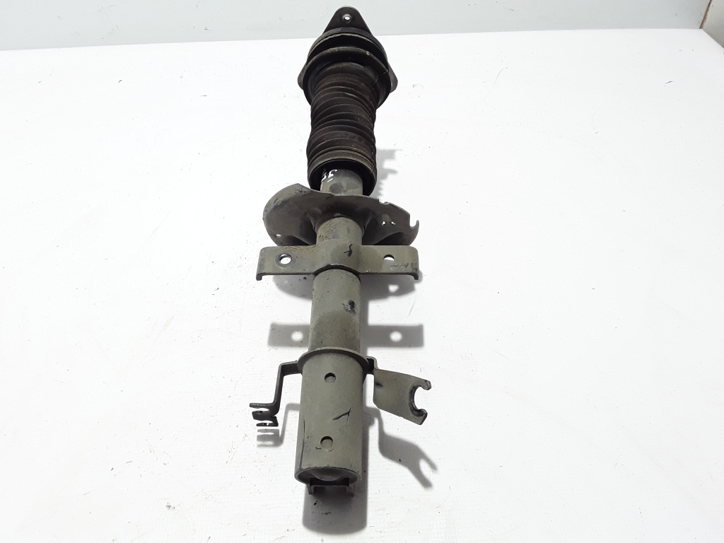 RENAULT Clio 4 generation (2012-2020) Front Right Shock Absorber 543022080R 22414236