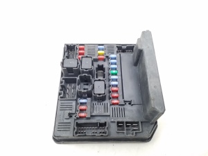 Used Nissan Qashqai Fuse Box In The Cabin 284b7jd00b