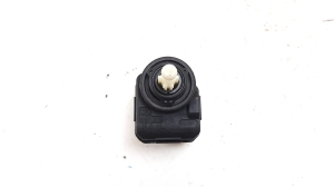 AUDI A3 8L (1996–2003) Headlight leveling motor 3B0941295C - 2
