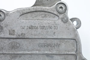 AUDI A4 B8 (2007–2016) Vaakumpump 06D145100E - 4