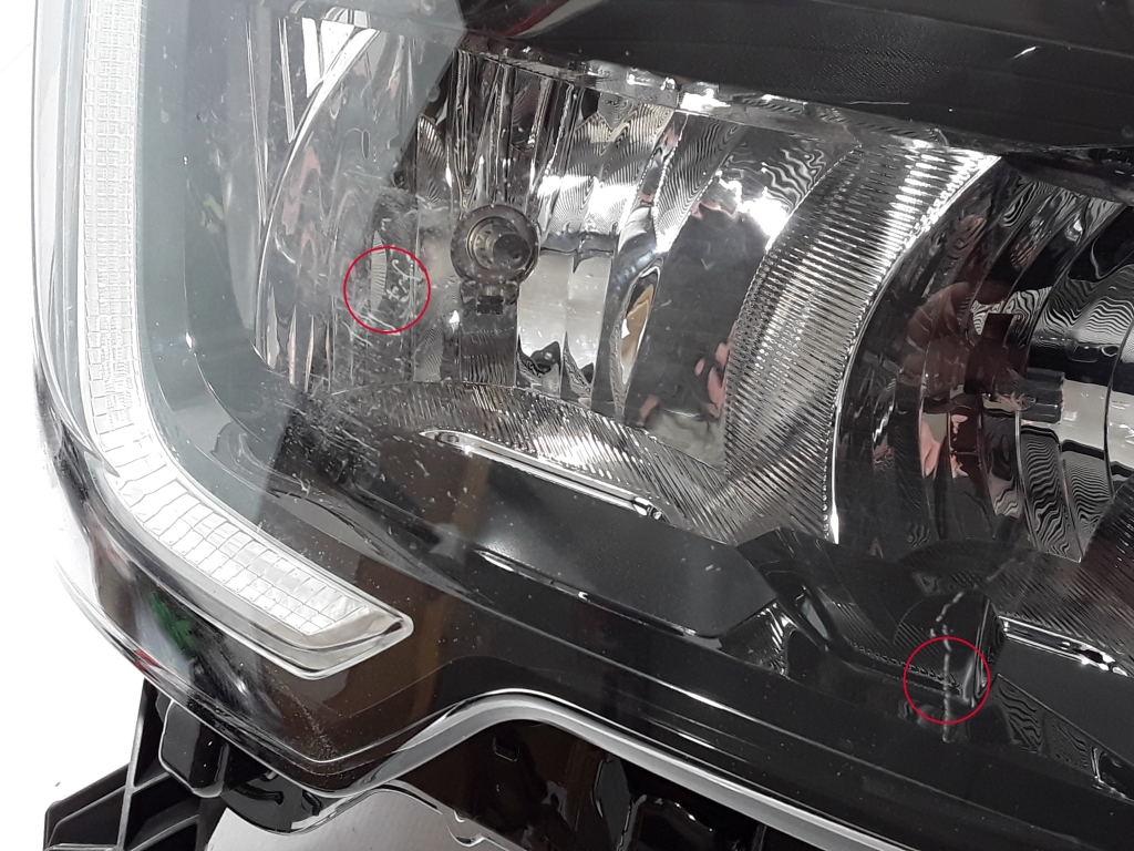 Used RENAULT Master Headlights 260105567R