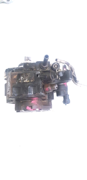 TOYOTA Yaris (1999–2005) Kütusepump ja selle osad 2210033010 - 2