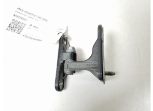 Mercedes Benz S-Class 220 (1998–2005) Front door lower hinge A2207200837 - 2
