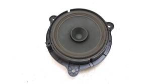  Rear side door speaker 