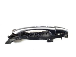 Mercedes Benz S-Class 220 (1998–2005) Front door external opening handle and its details - 4