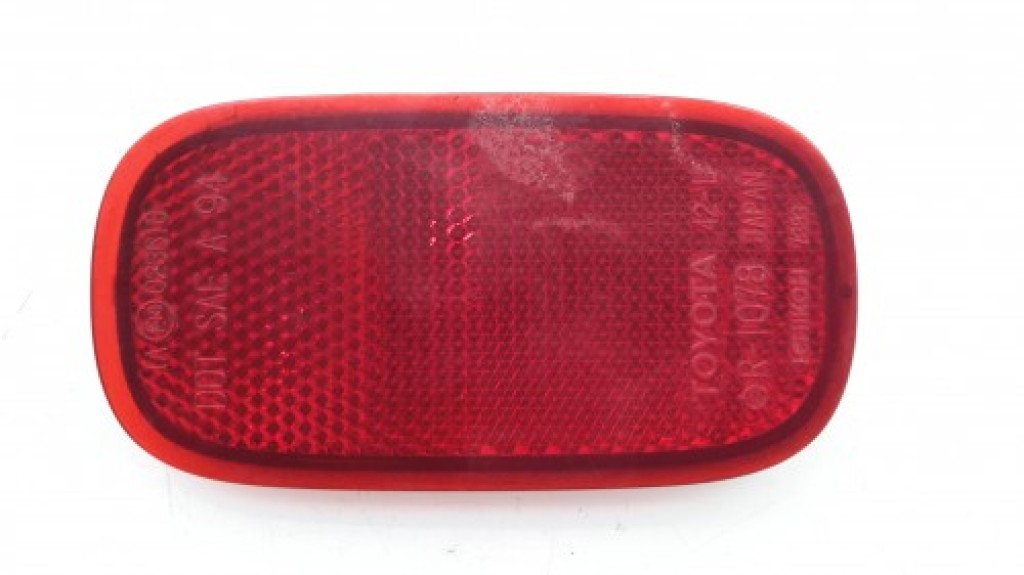 TOYOTA RAV4 2 generation (XA20) (2000-2006) Reflector bară dreapta spate 8191042010 20978585