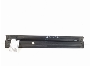 Mercedes Benz E-Class W210 (1995–2002) Inner sill trim A2106800135 - 3