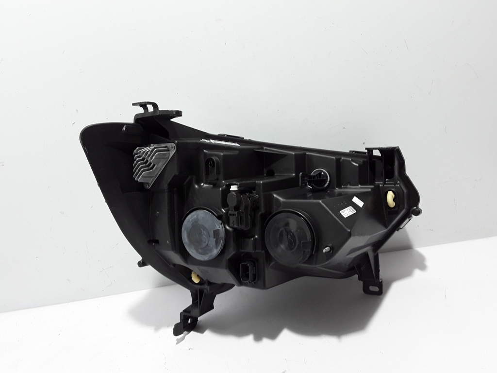 Used RENAULT Master Headlights 260607867R