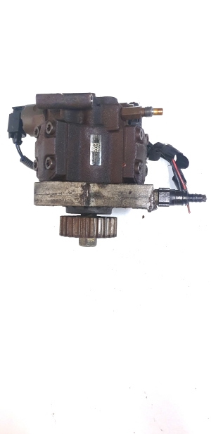  Fuel pump 