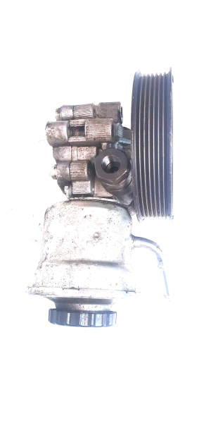  Power steering pump 