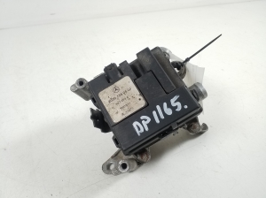 Mercedes Benz E-Class W210 (1995–2002) Motorheizelement A0001590504 - 2