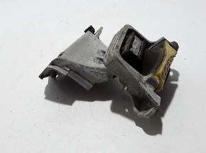 RENAULT Megane III (2008–2016) Mootoripadi 112100035R - 2