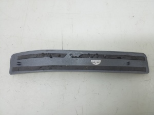 Mercedes Benz CLS-Class 219 (2004–2010) Inner sill trim A2046800235 - 3