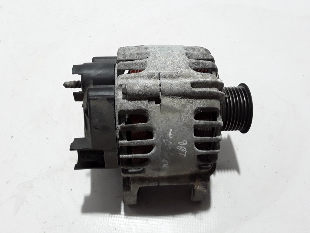 RENAULT Megane 3 generation (2008-2020) Alternator 8200757870 22419405