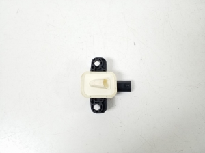 Mercedes Benz B-Class 246 (2011–2017) Airbag sensor A1668210351 - 2