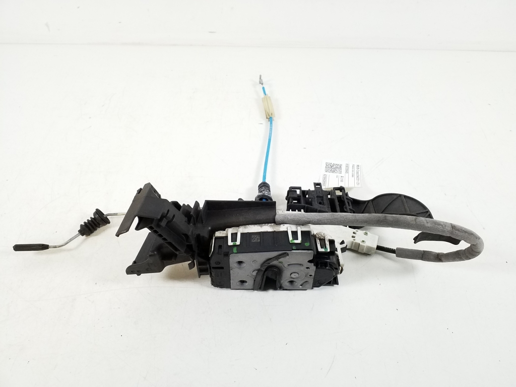 MERCEDES-BENZ B-Class W246 (2011-2020) Front Right Door Lock A1667200435 18788626