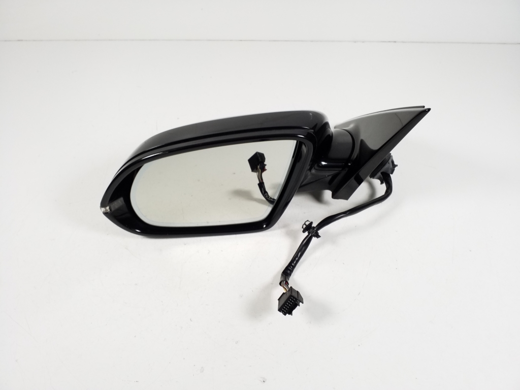 Used AUDI A8 Side mirror and its details