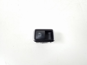   Rear side door glass switch 