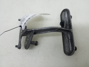 Mercedes Benz C-Class 204 (2007–2014) Halterung ABS Steuergerät A2044310240 - 2