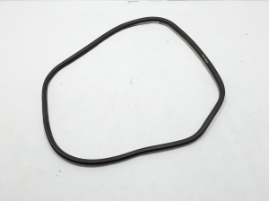  Rear side door sealing rubber 